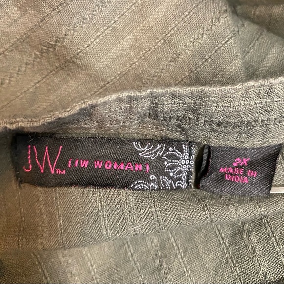 JW Woman Blouse Size 2X - Picture 6 of 7